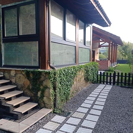 La Casa Malvarrosa Ampuero Luaran gambar