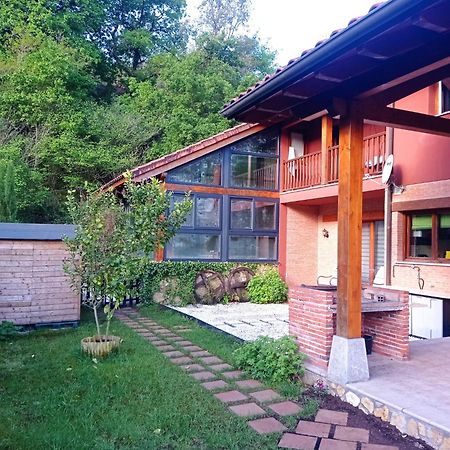 La Casa Malvarrosa Ampuero Luaran gambar