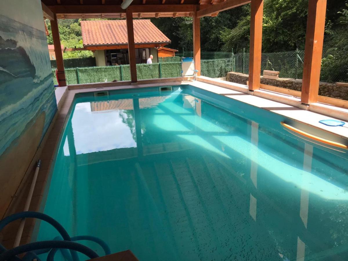La Casa Malvarrosa Ampuero Luaran gambar