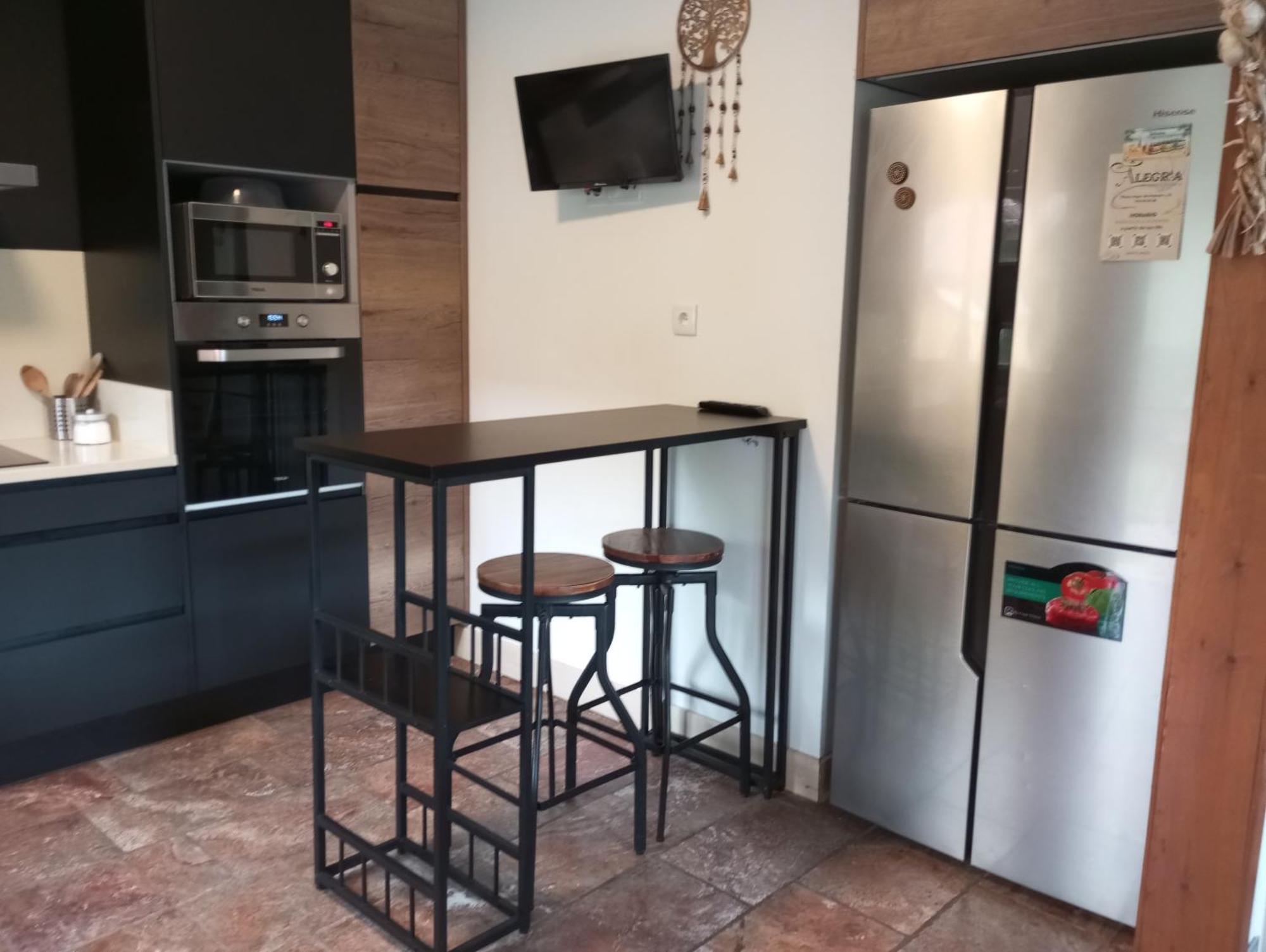 La Casa Malvarrosa Ampuero Luaran gambar