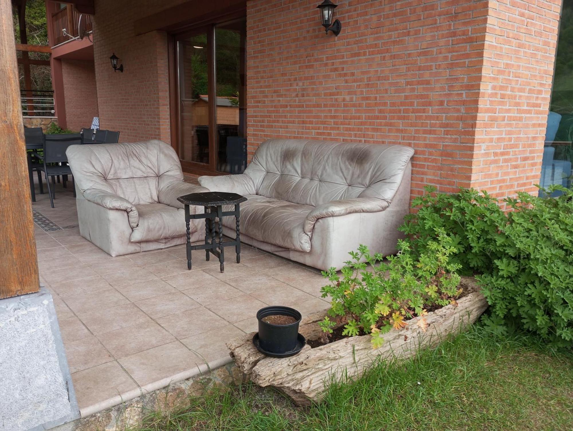 La Casa Malvarrosa Ampuero Luaran gambar