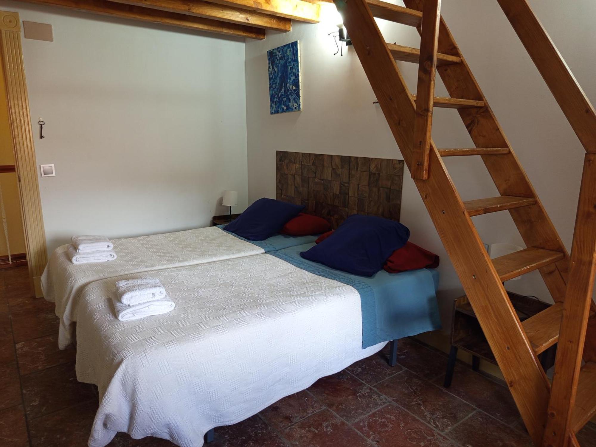La Casa Malvarrosa Ampuero Luaran gambar