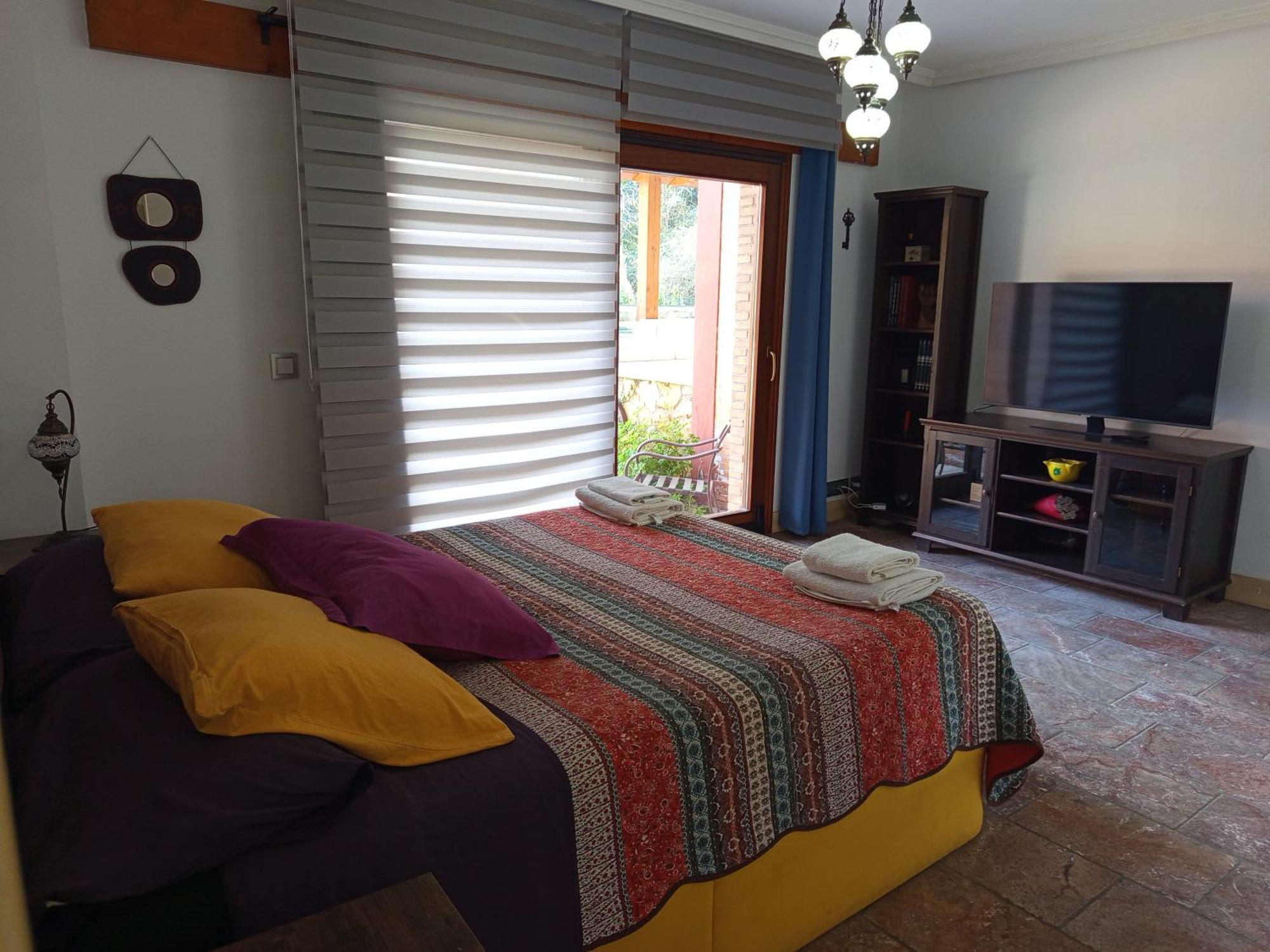 La Casa Malvarrosa Ampuero Luaran gambar